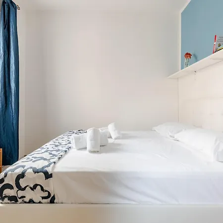 New Charming With Garden In Daire Floransa